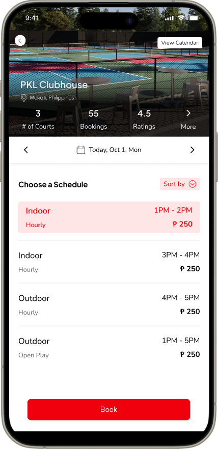 PKLPlace app screen showing pickleball court booking
