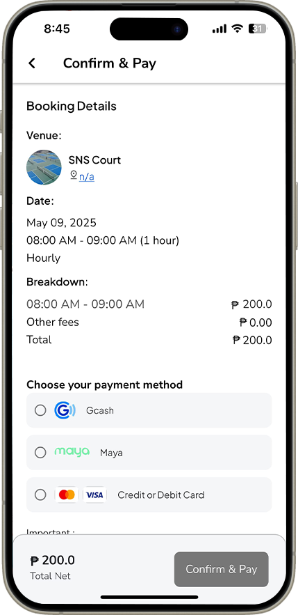 PKLPlace app screen showing pickleball court booking